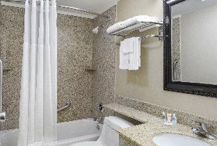 Standard Double Room with Two Double Beds - Non Smoking - Photo 9