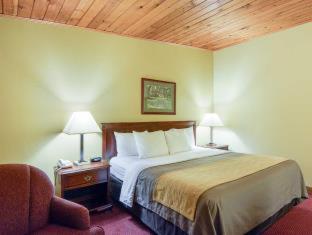 Standard Double Room with Two Double Beds - Non Smoking - Photo 5