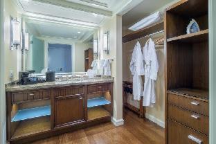 Superior Tower King Room  - Photo 2
