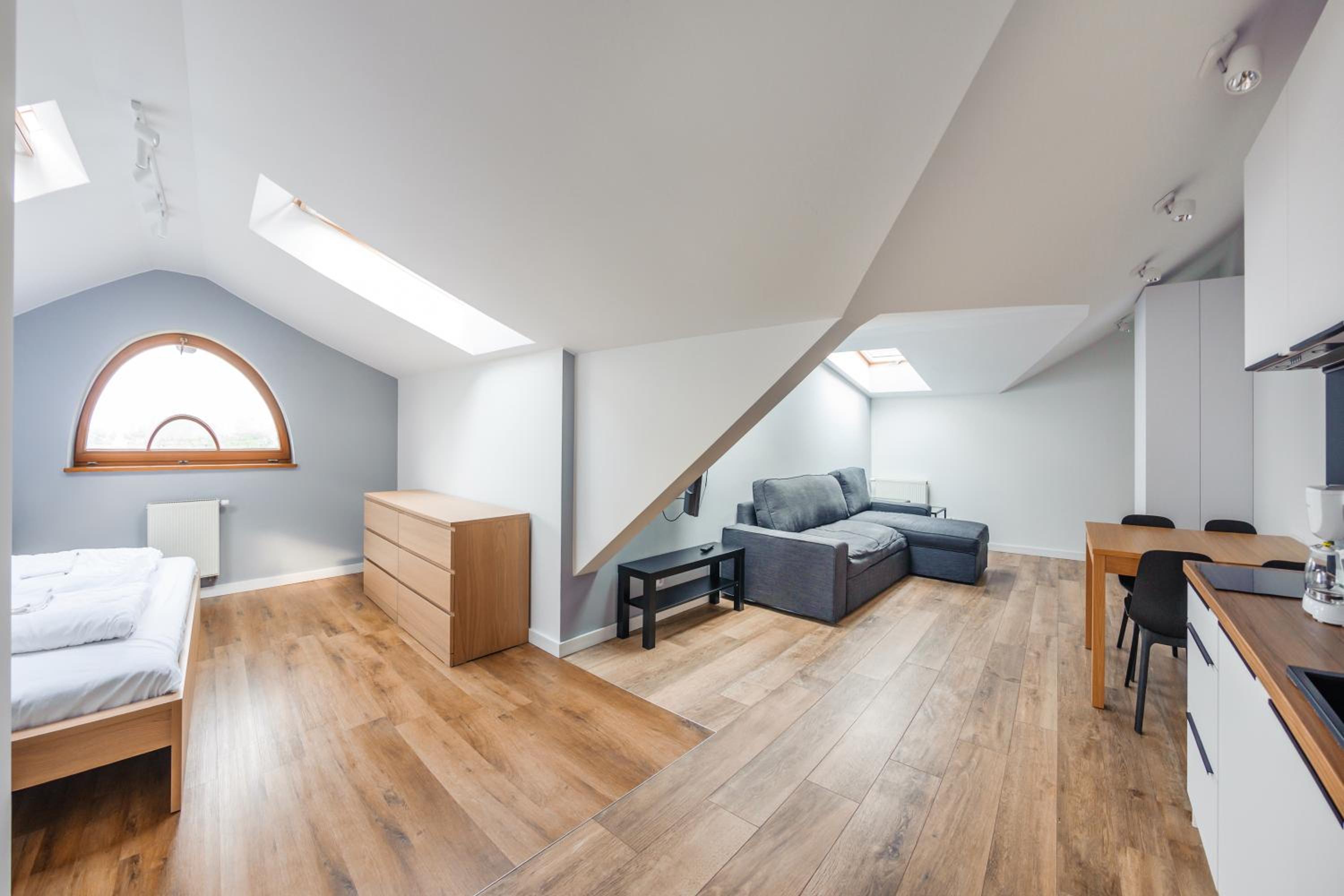 Studio Apartment