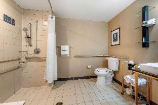 Suite with Two Queen Beds - Non-Smoking - Photo 2