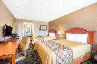 Suite with One Double Bed Kitchenette Non-Smoking - Photo 1