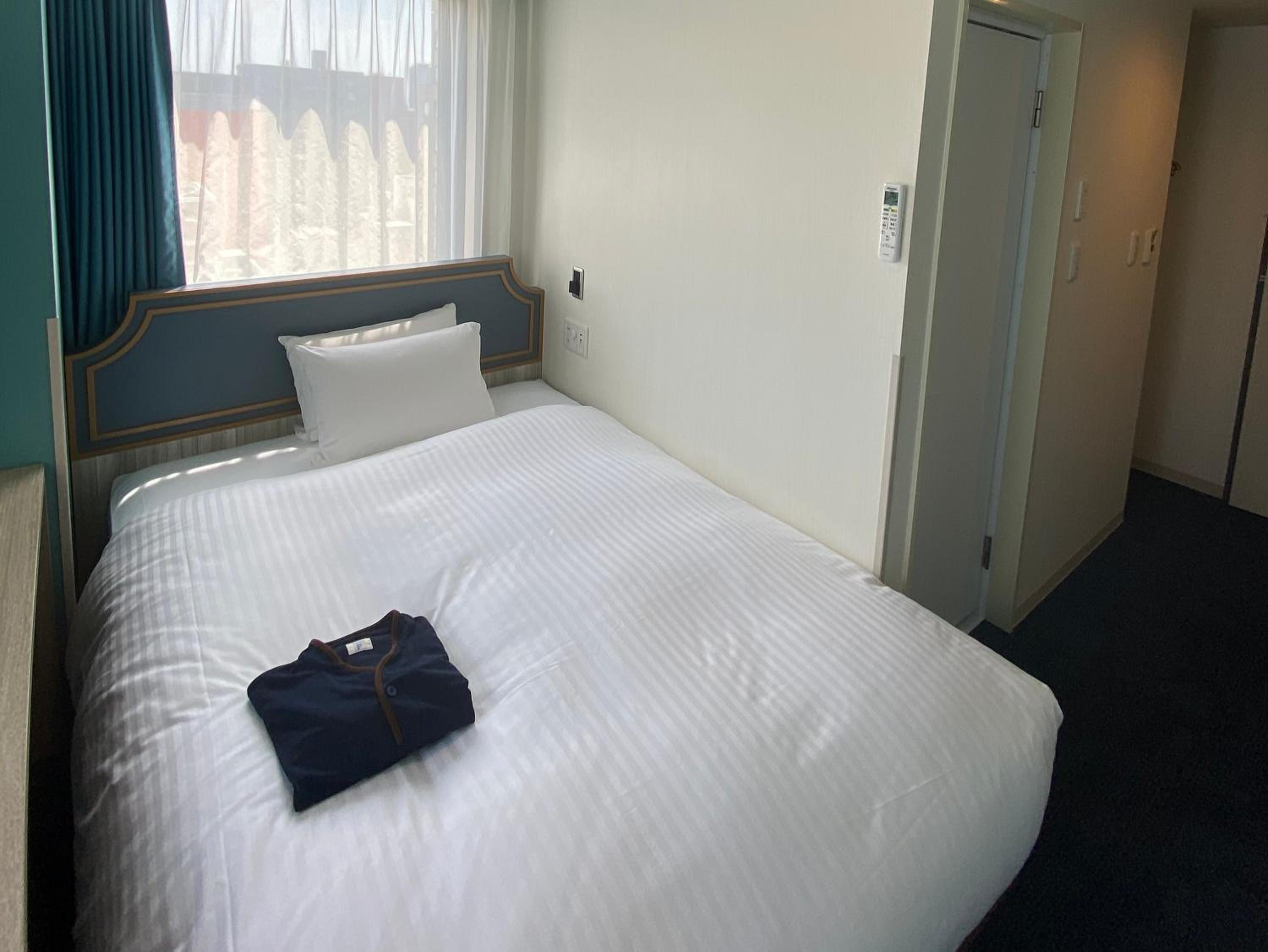 Standard Single Room - Photo 2