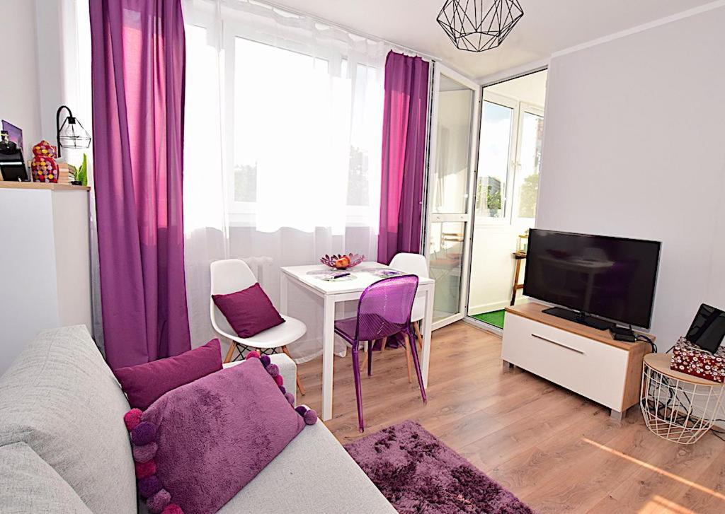 Two-Bedroom Apartment - Photo 16