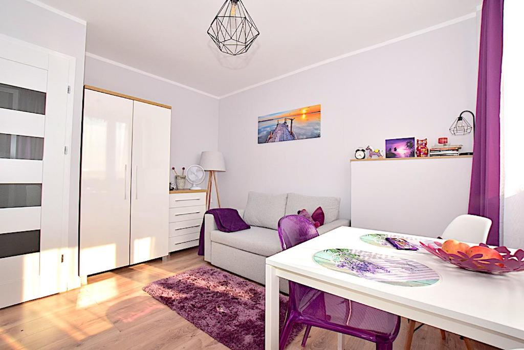 Two-Bedroom Apartment - Photo 18