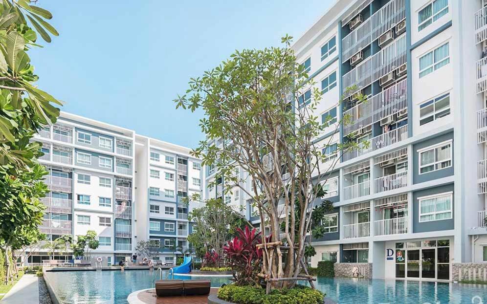 Apartment with Pool View  - Photo 17