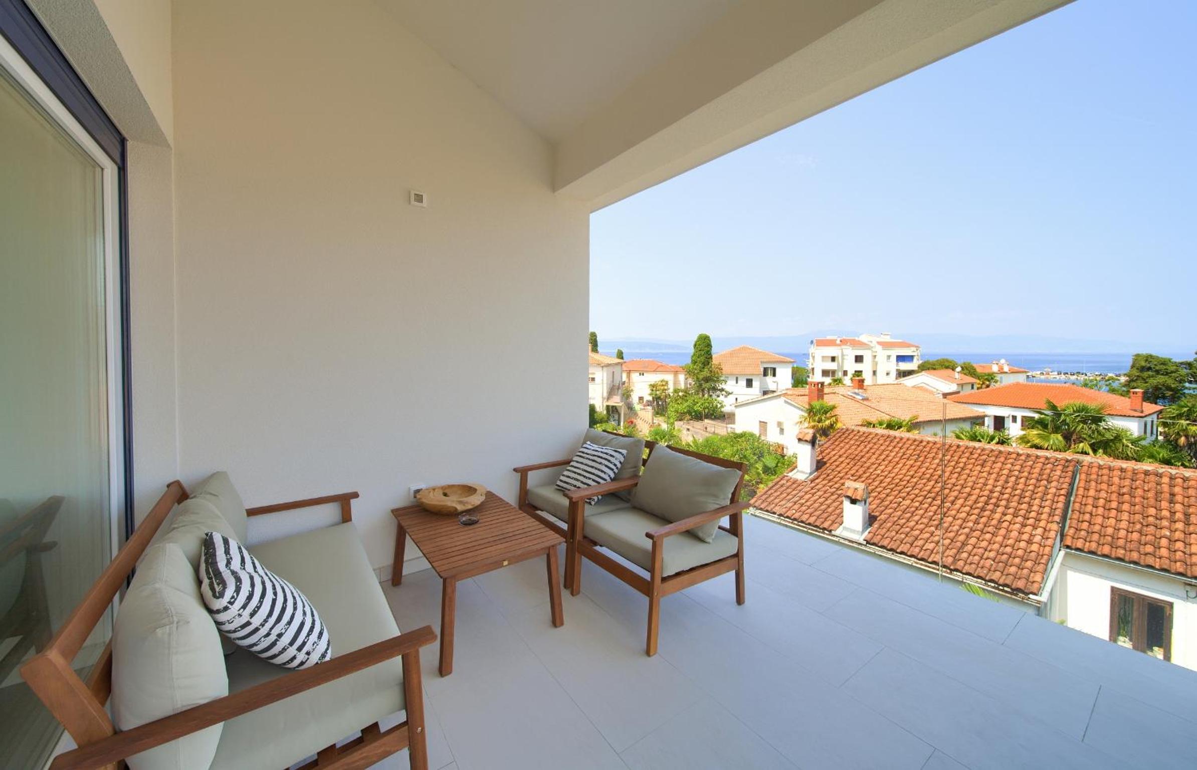 Apartment with Sea View photo 3