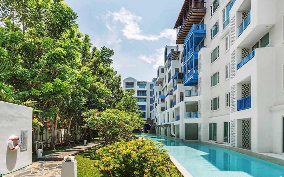 Apartment with Garden View - Photo 40