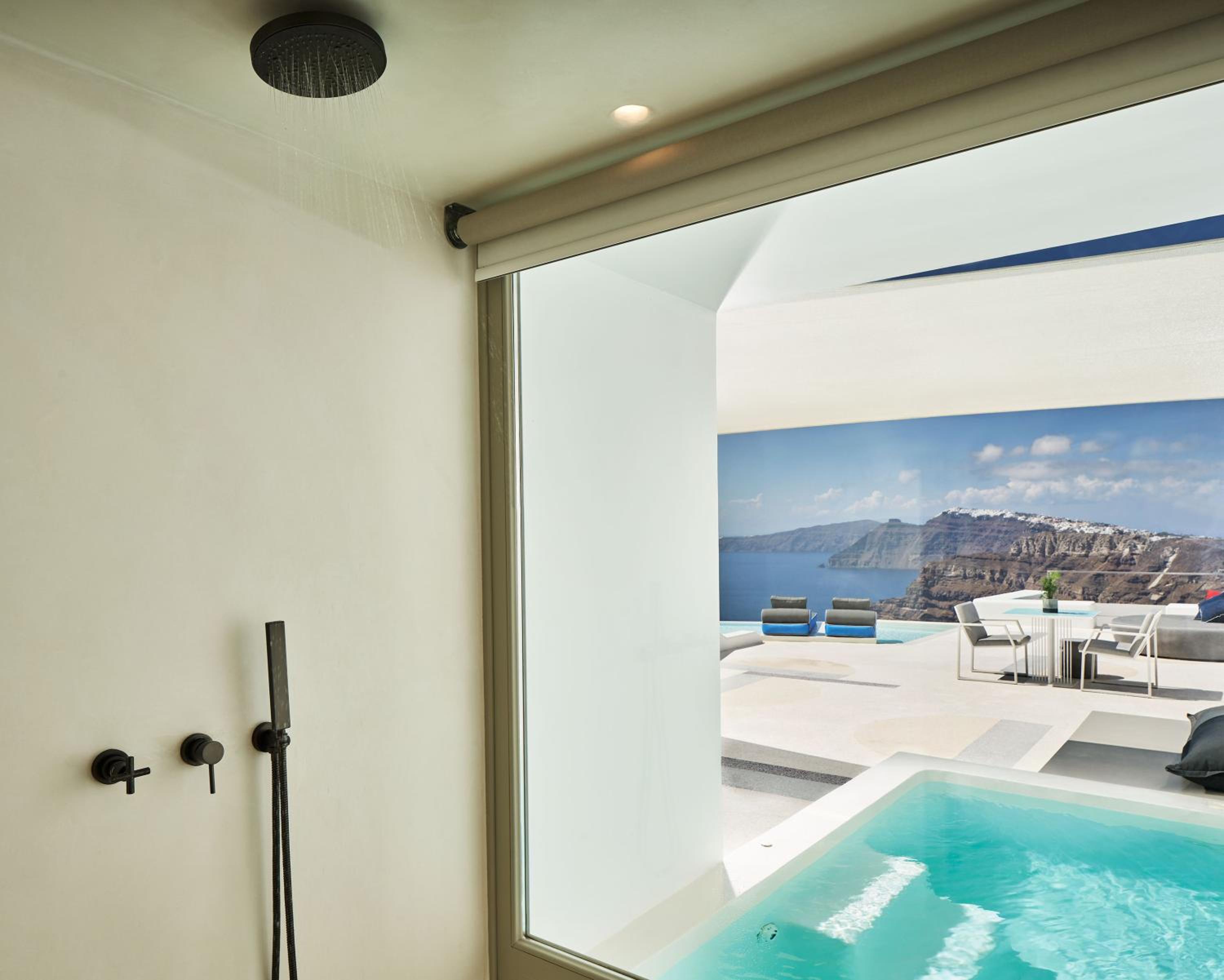 Sugarmoon Suite with Heated Plunge Pool, Infinity Pool, and Caldera View - Photo 24