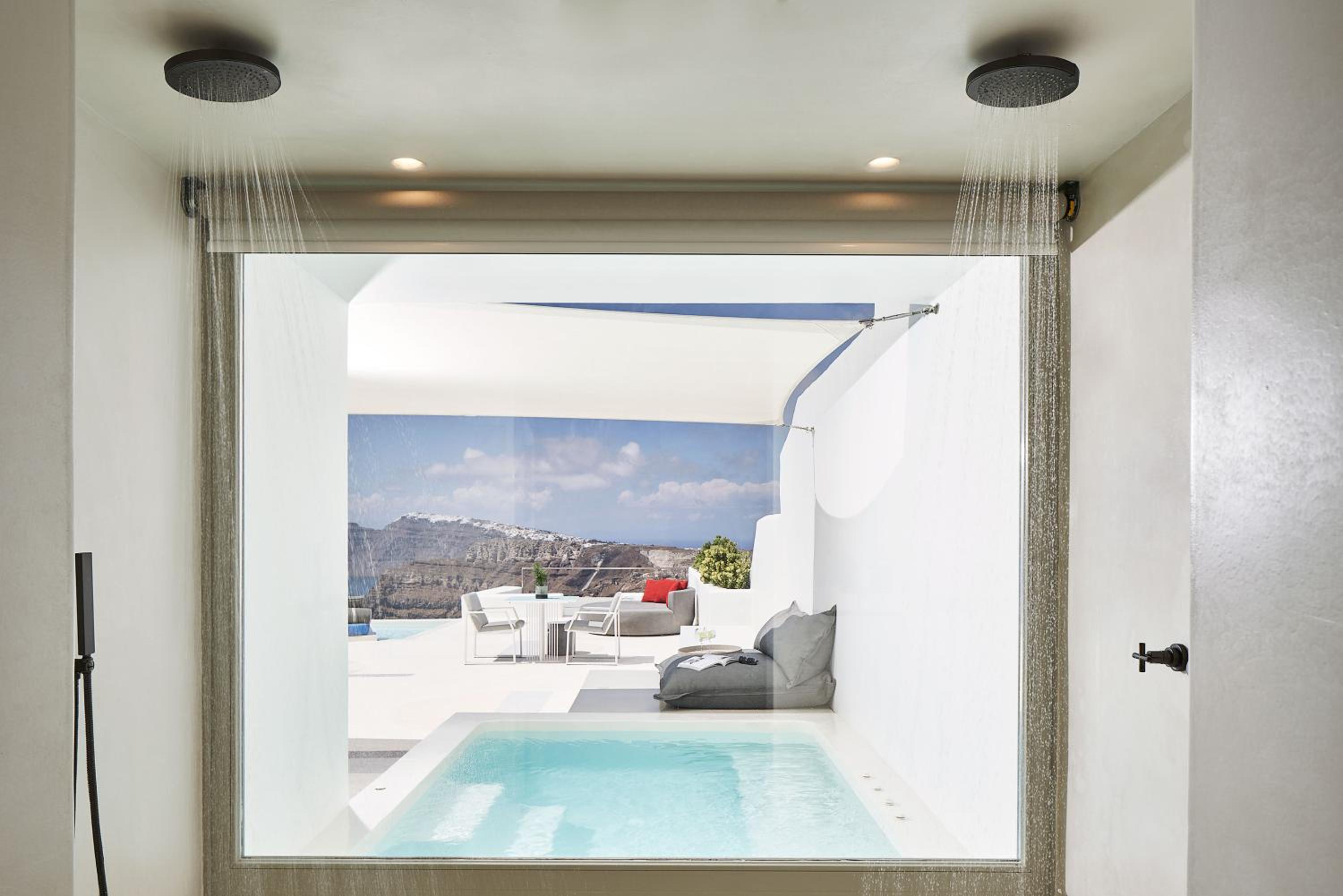 Sugarmoon Suite with Heated Plunge Pool, Infinity Pool, and Caldera View - Photo 2