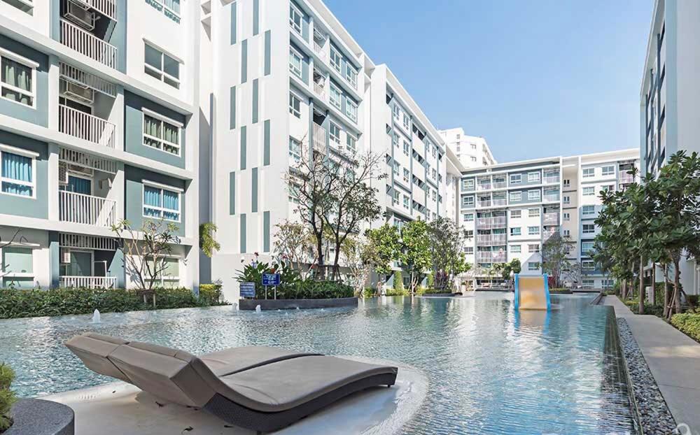 Apartment with Pool View  - Photo 8