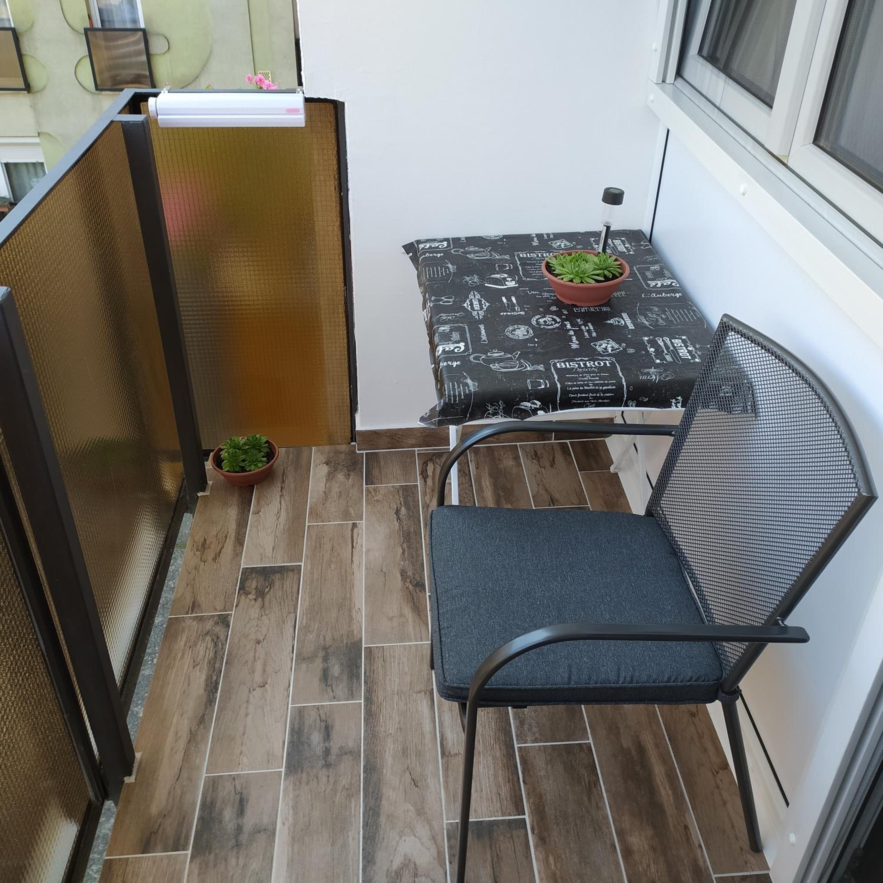Two-Bedroom Apartment - Photo 35