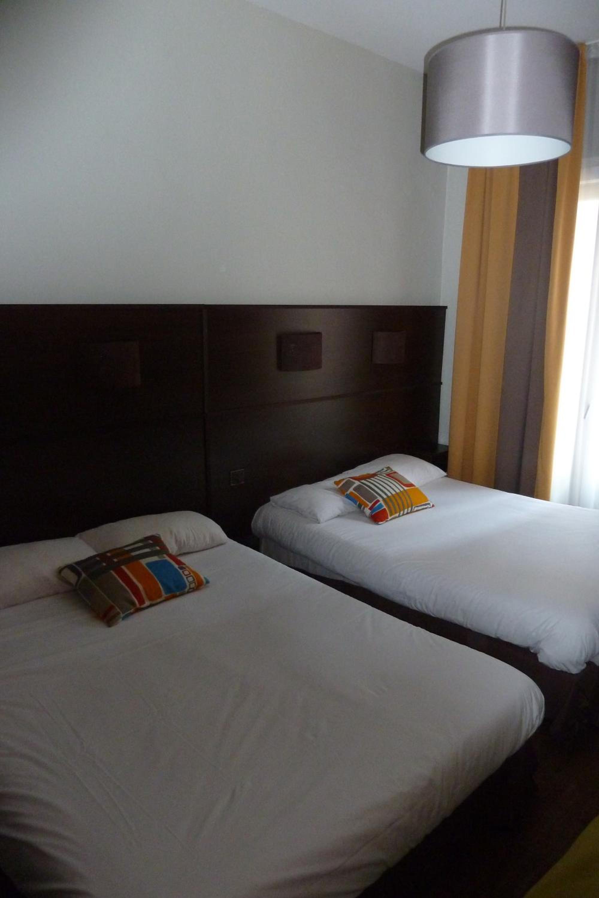 Quadruple Room - Photo 5