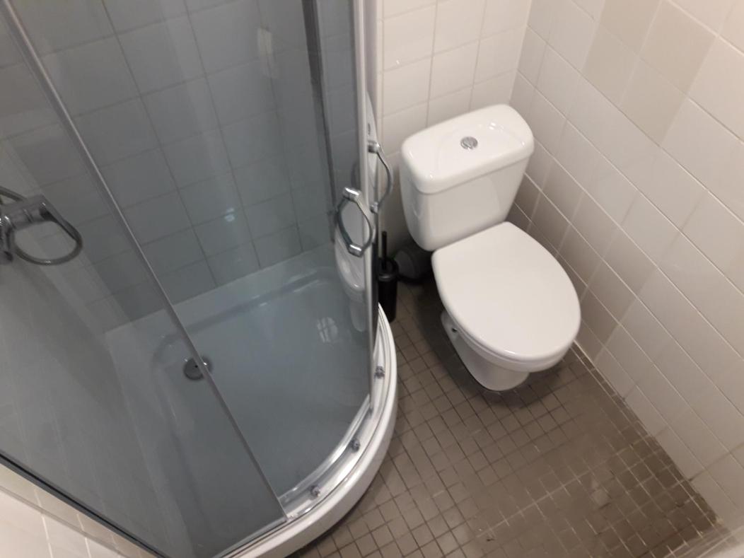 Single Room with Private External Bathroom photo 3