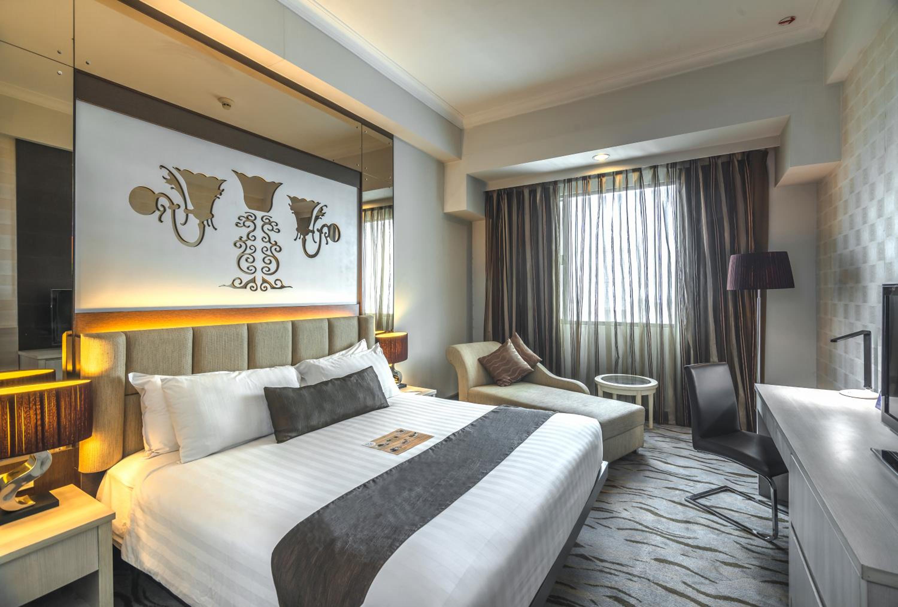 Deluxe Suite photo 1
