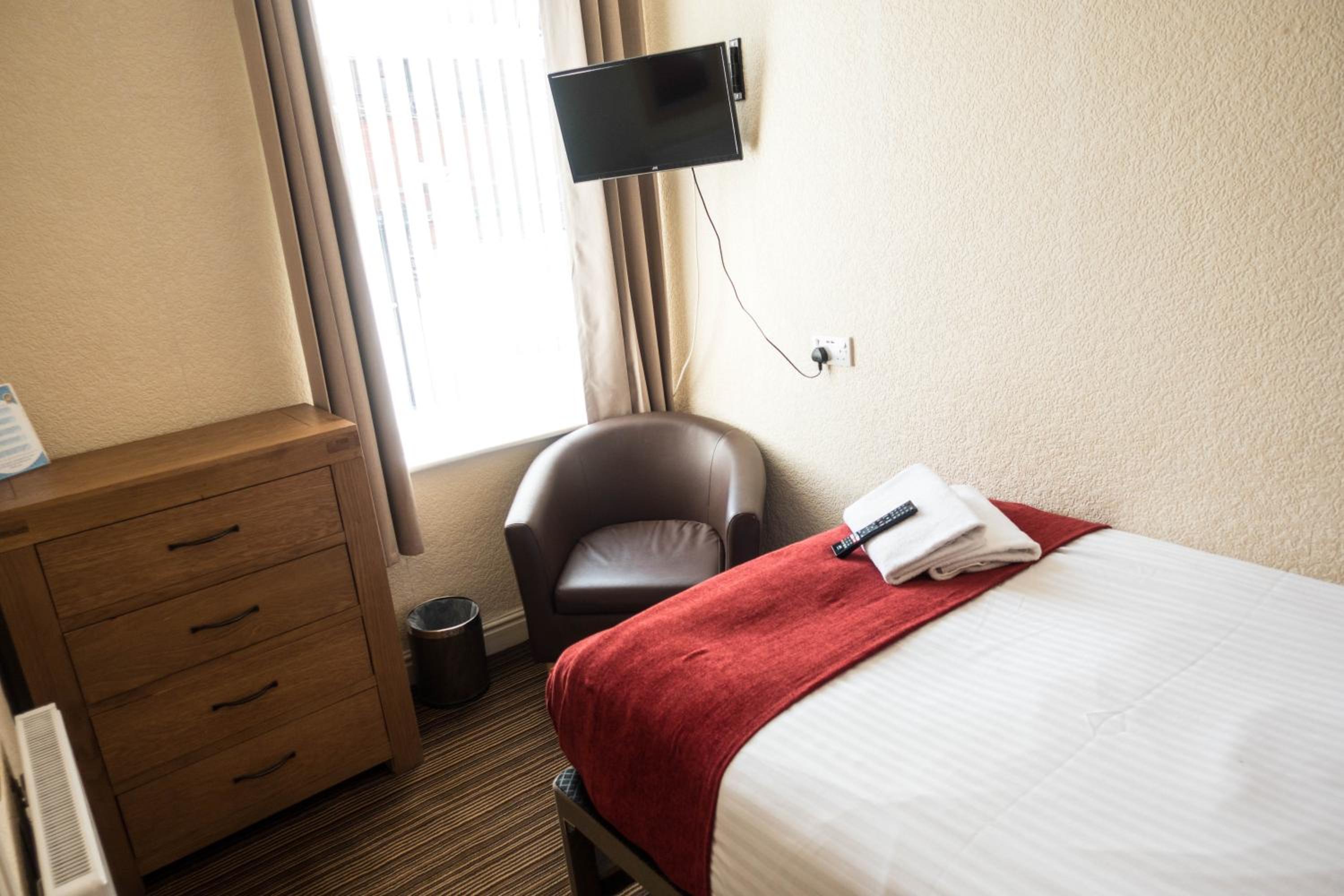 Standard Double Room photo 3