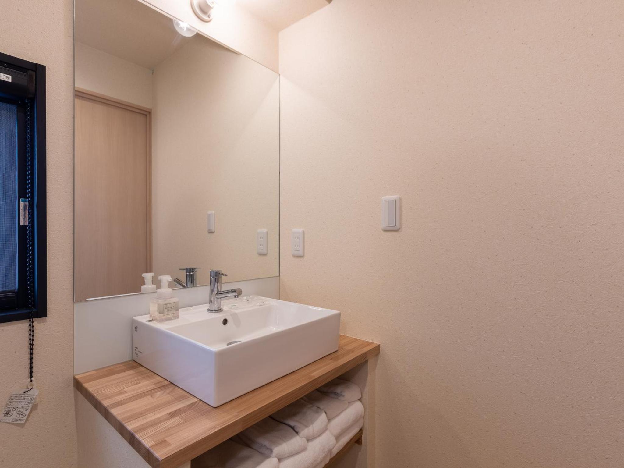 Studio Apartment photo 3