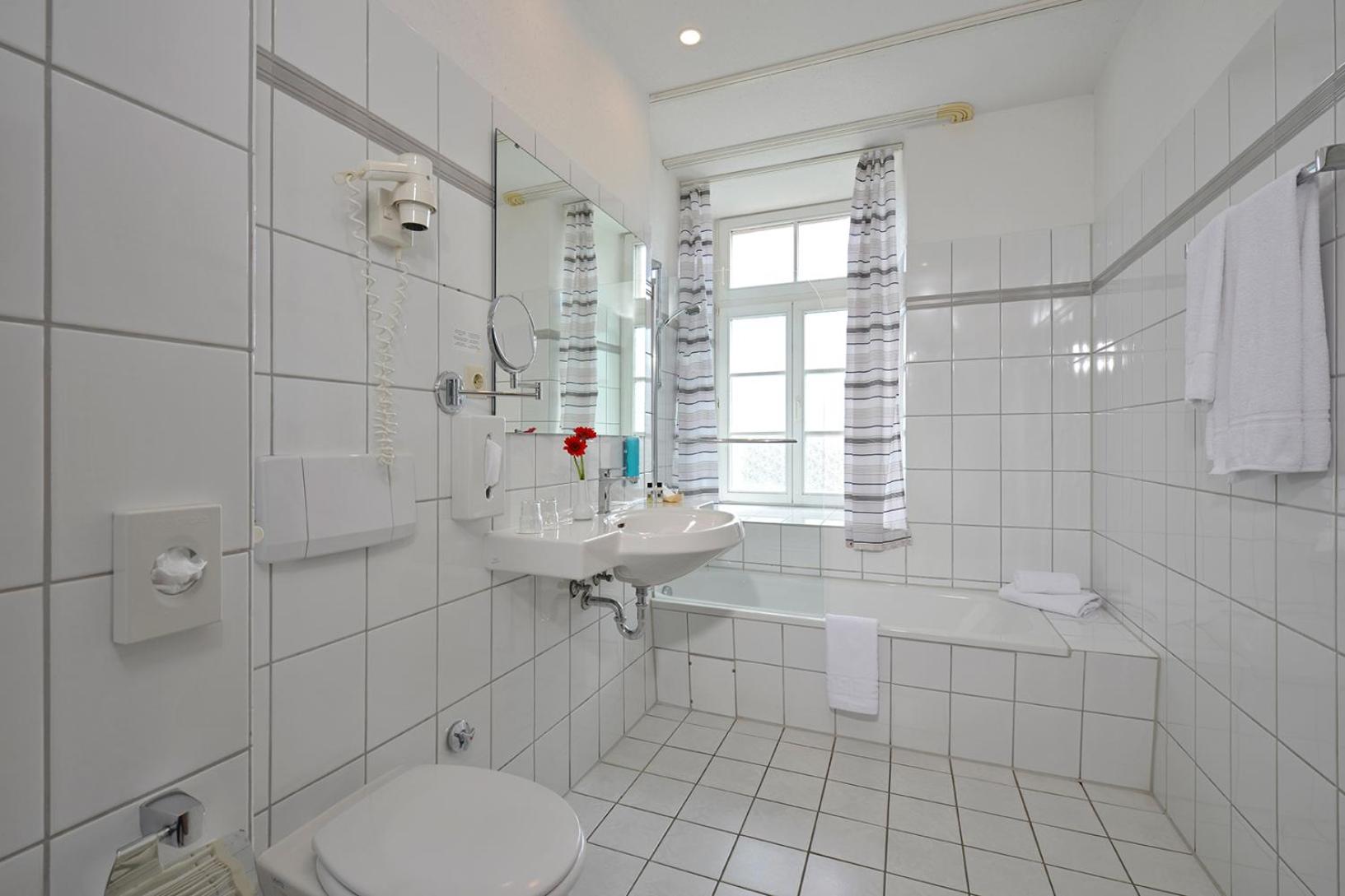 Weser Room photo 3