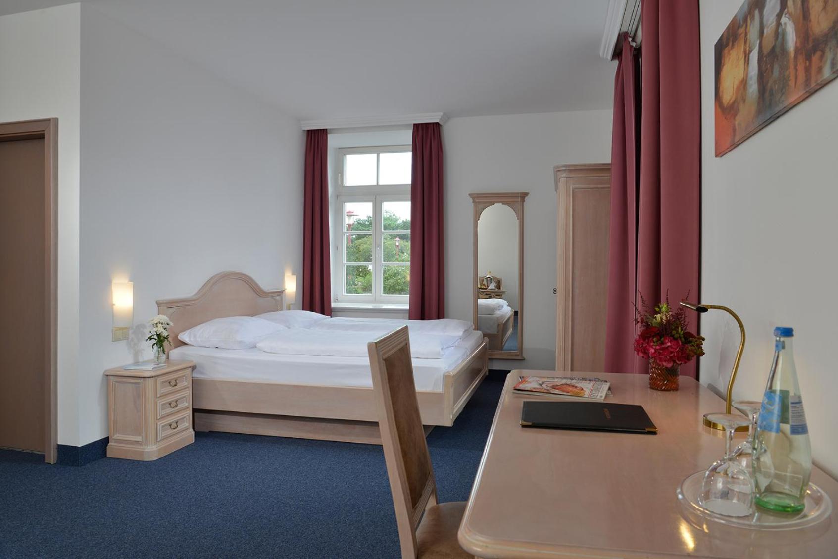 Weser Room photo 2