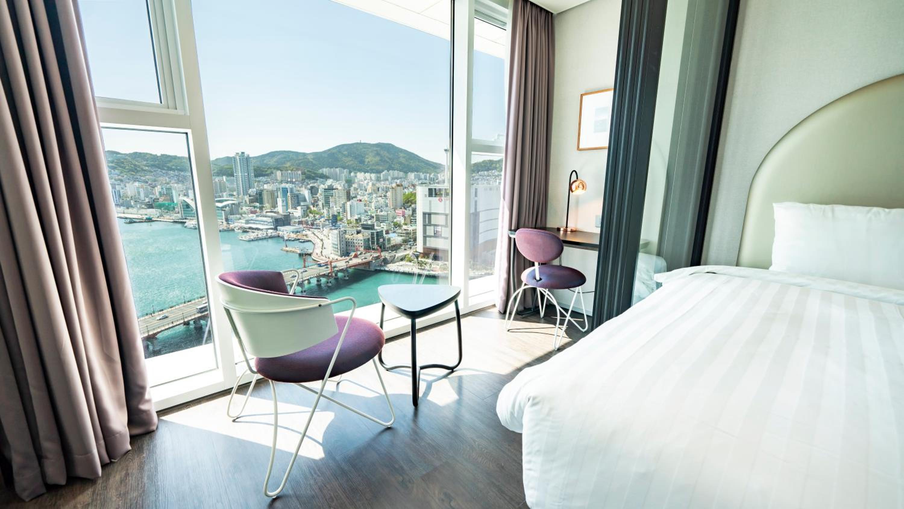 Deluxe Twin Room with Ocean View   - Photo 3
