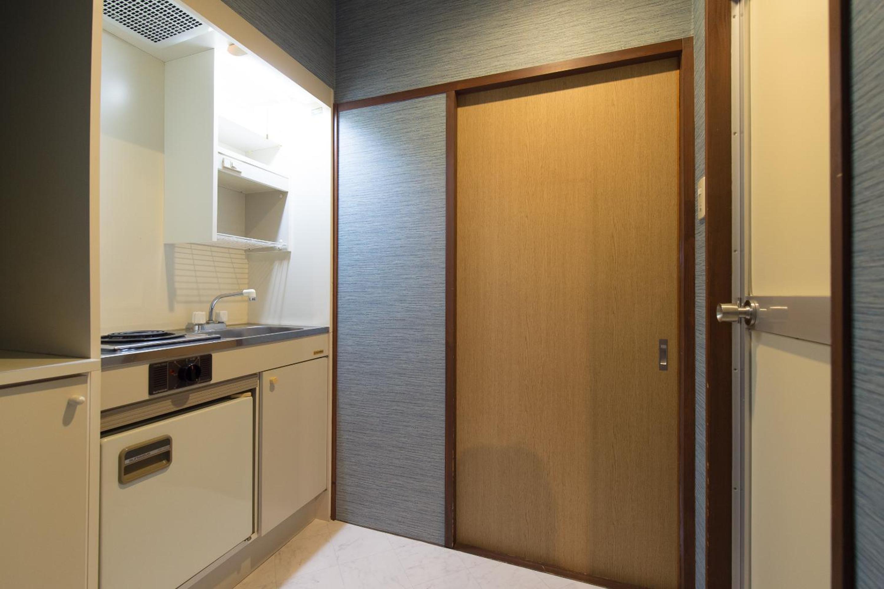 Japanese-Style Room - Photo 6