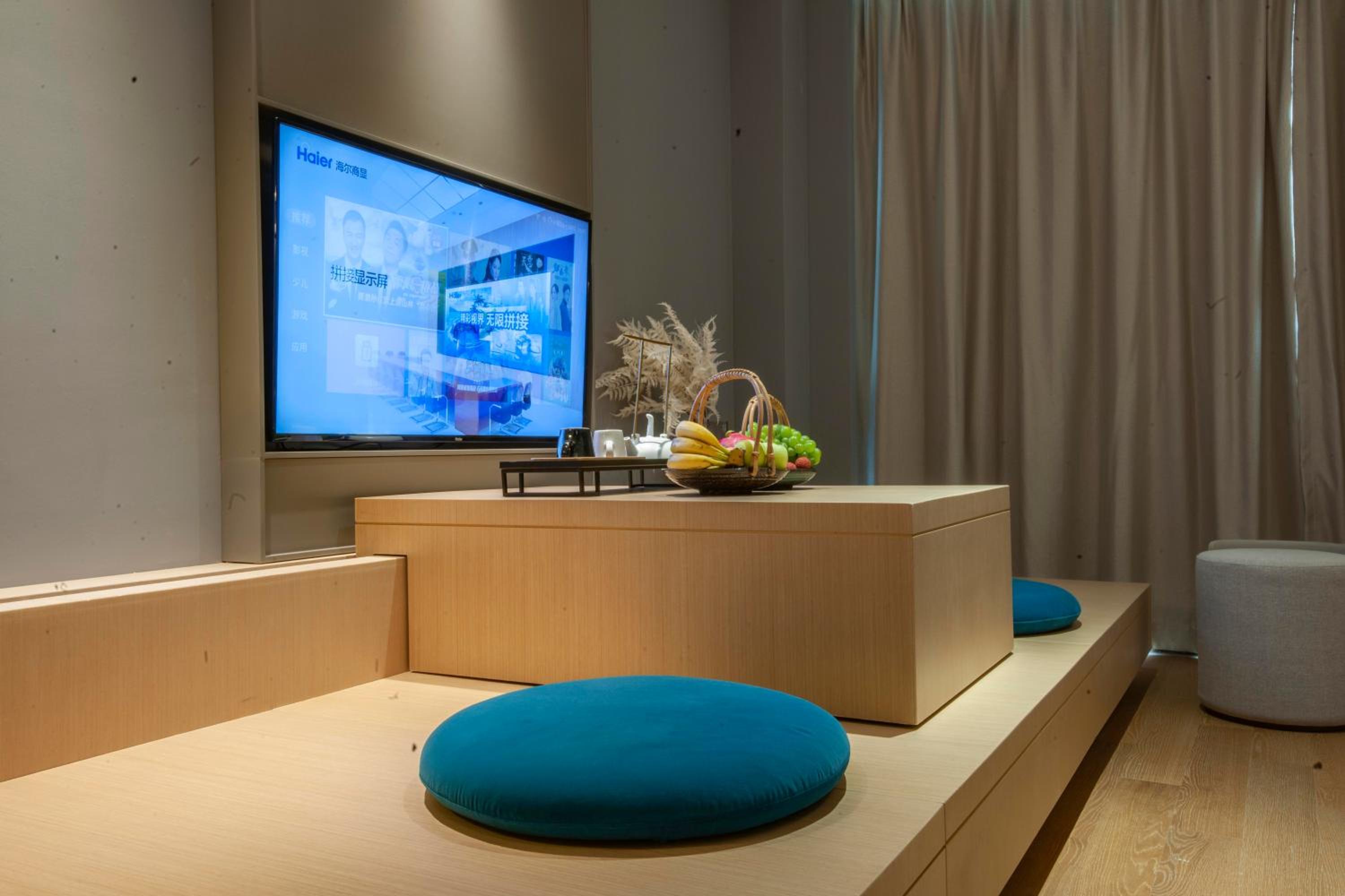 Twin Room with City View