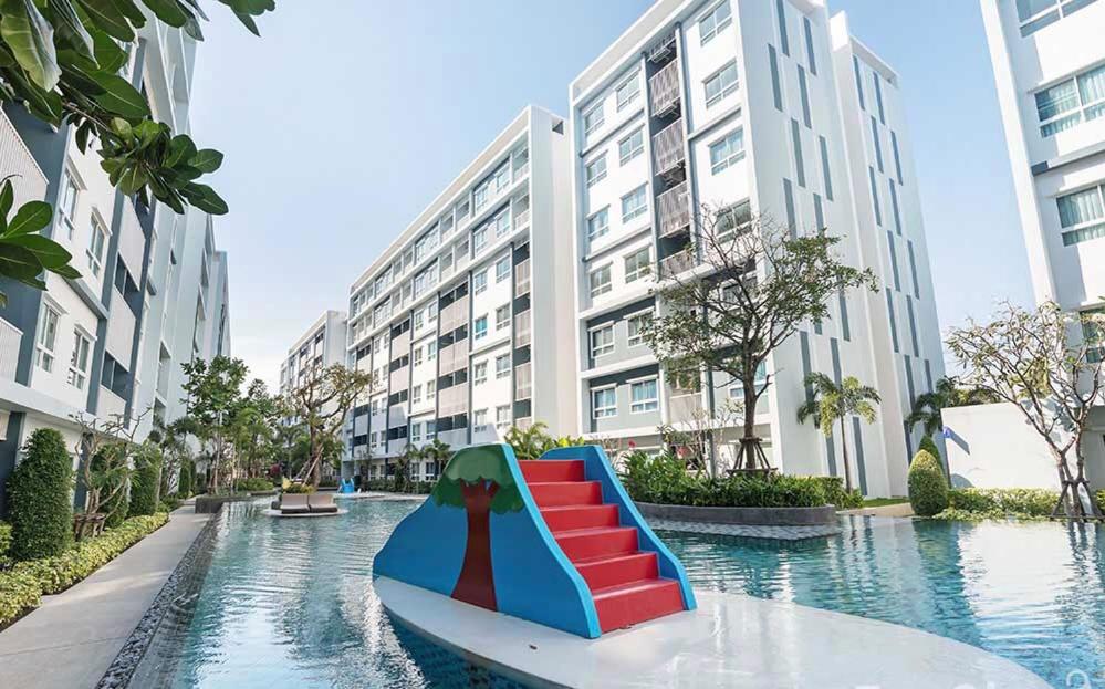 Apartment with Pool View  - Photo 4