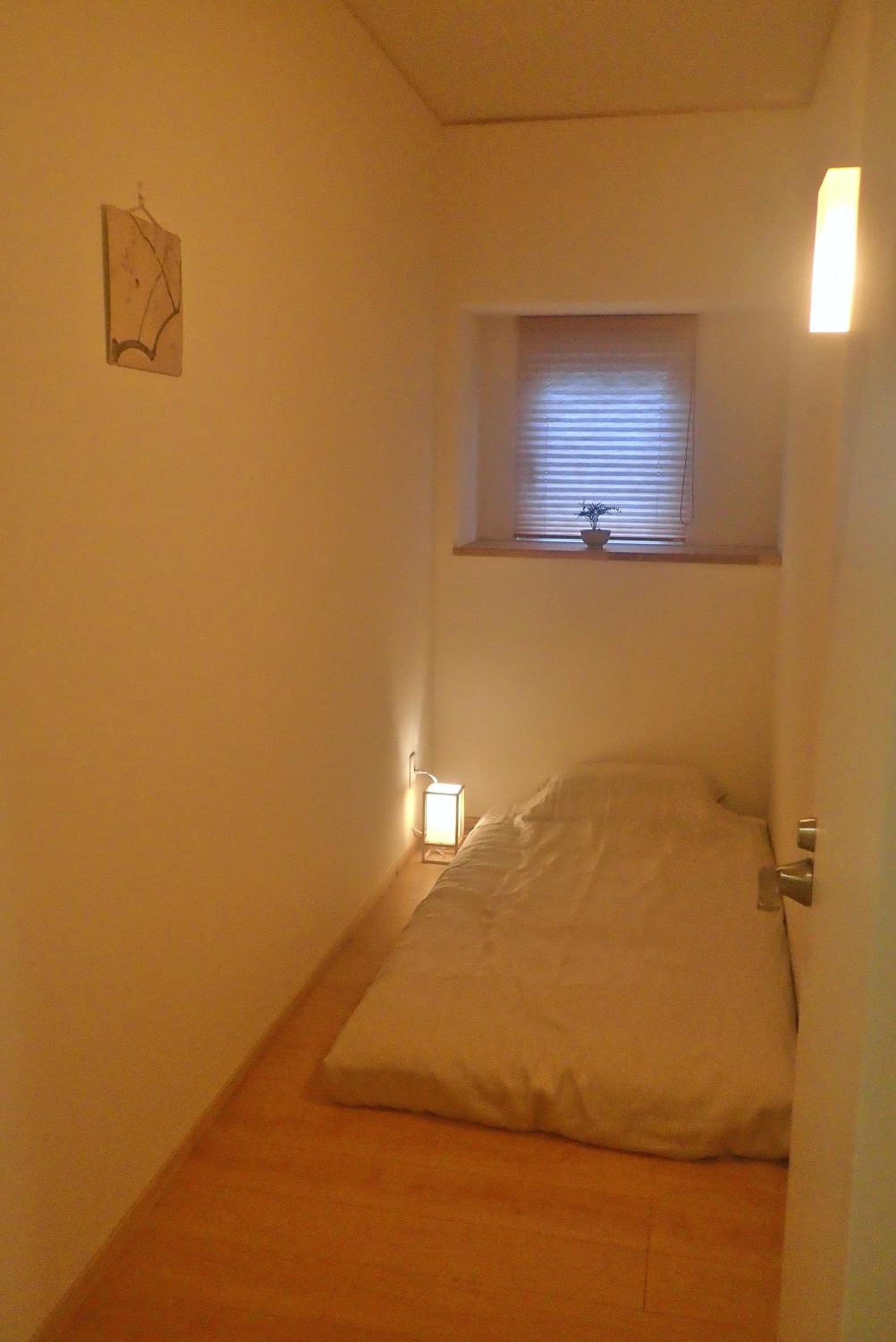 Single Room with Shared Shower and Toilet