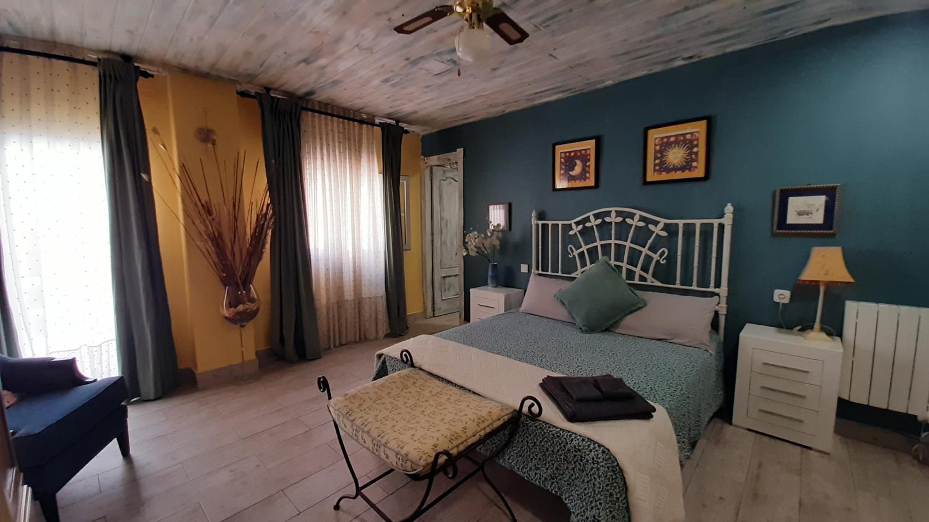 Habitación Doble con Baño Privado