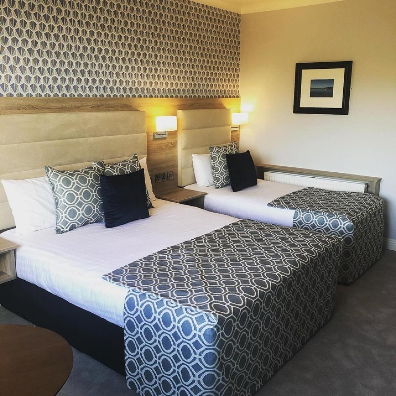Superior Twin Room - Photo 2