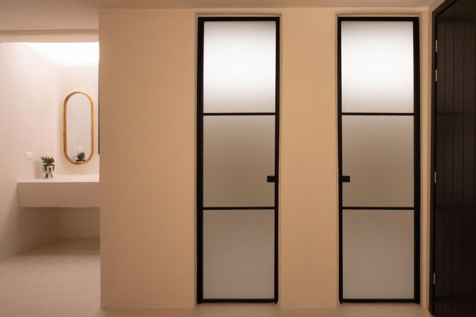 Deluxe Suite - Photo 7
