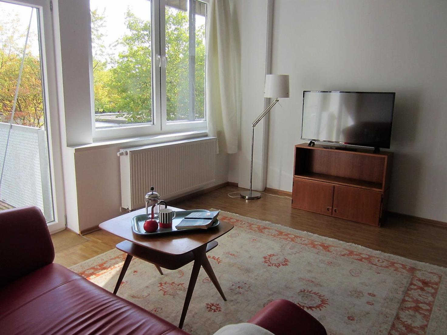 Apartment with Balcony photo 3