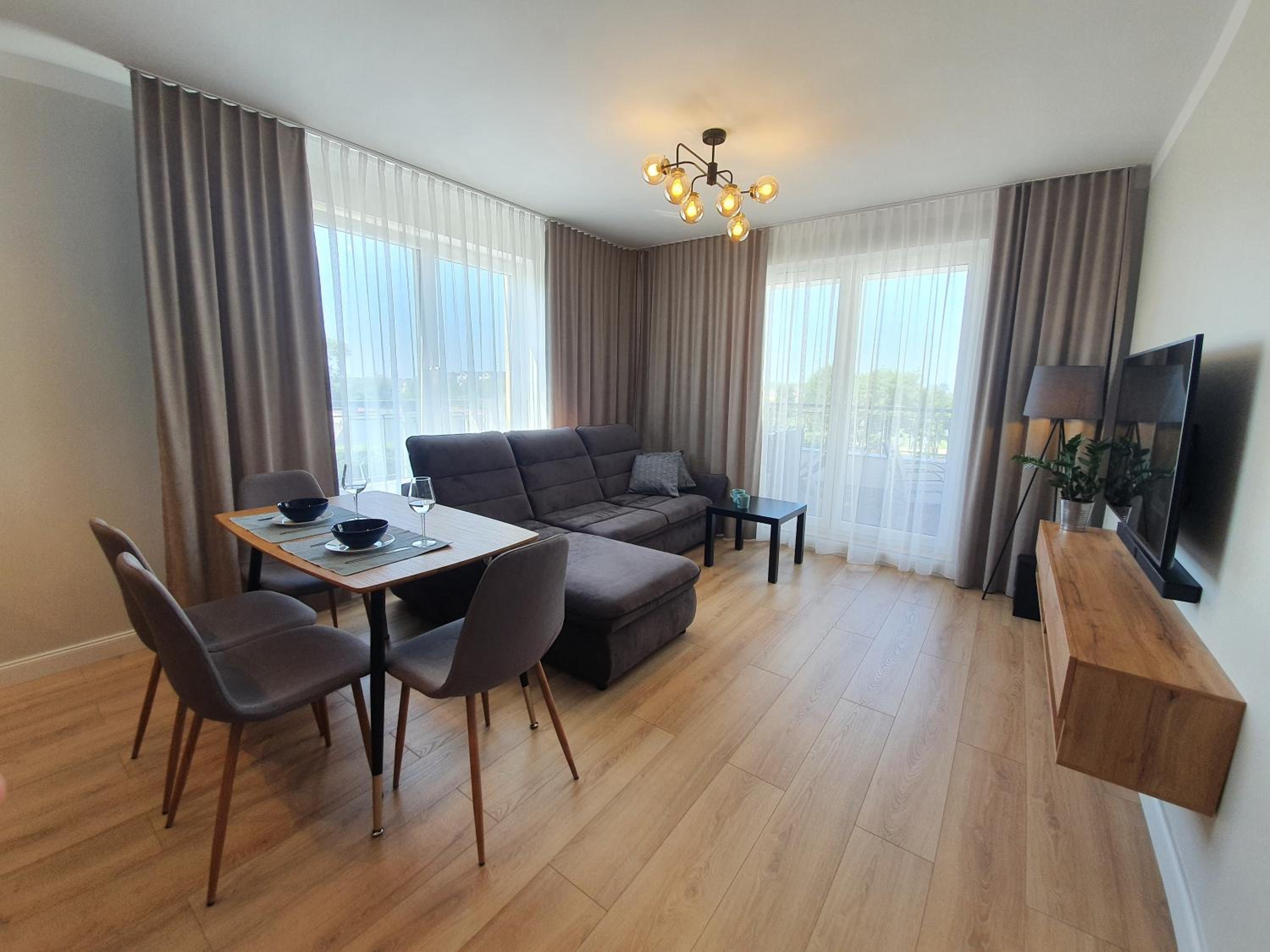 One-Bedroom Apartment photo 2