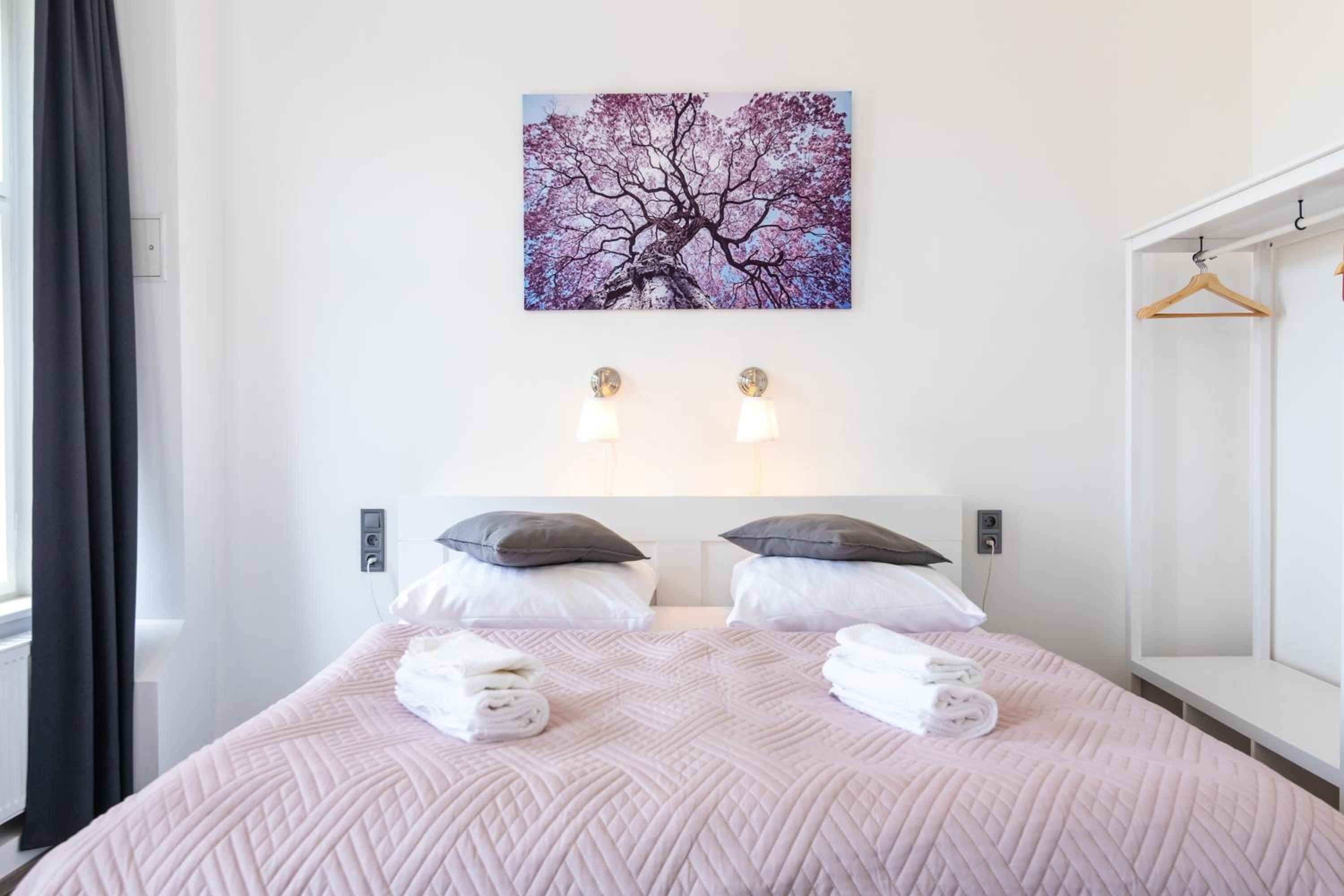 Deluxe Double or Twin Room - Photo 22