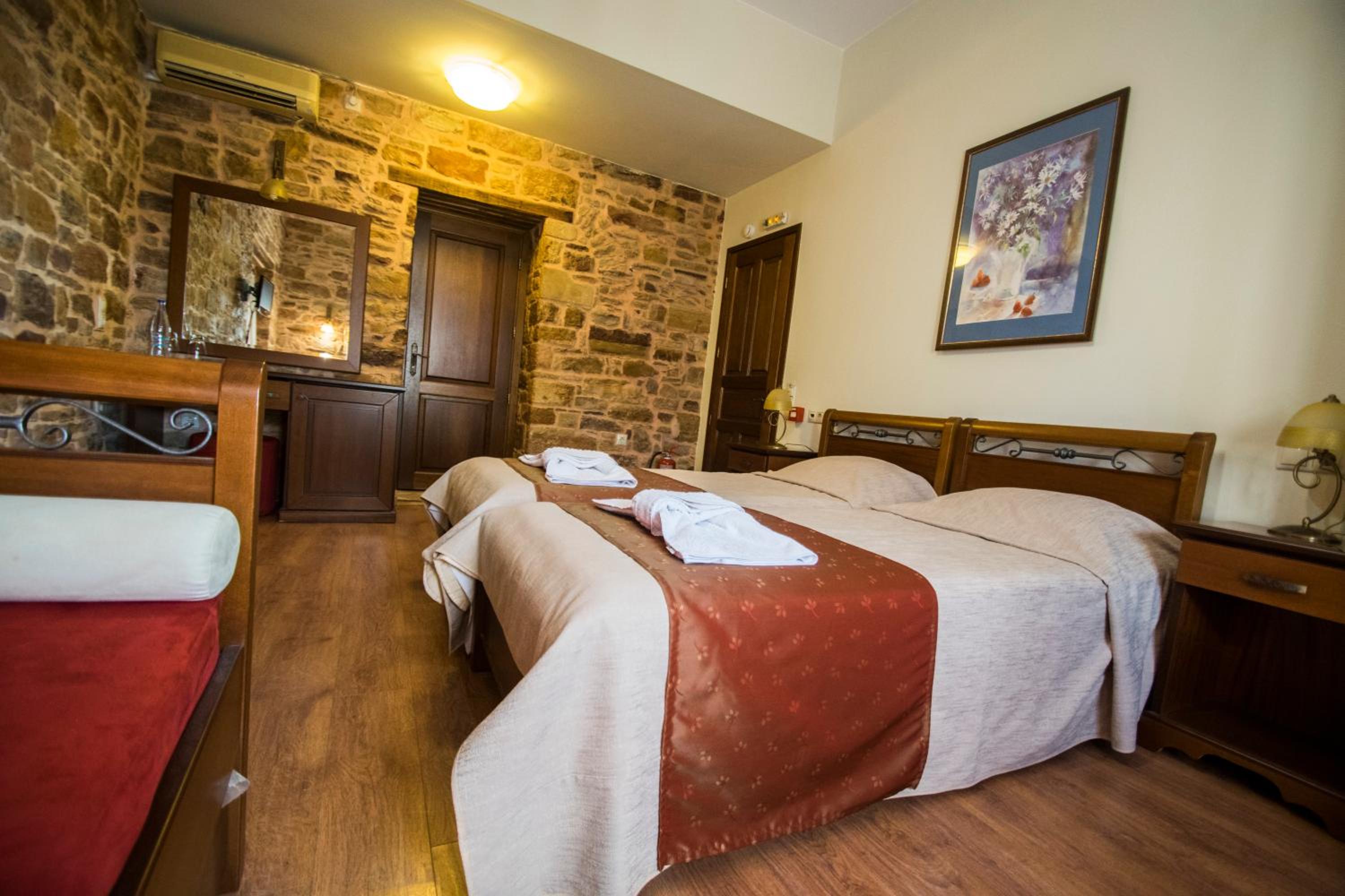 Triple Room - Photo 2