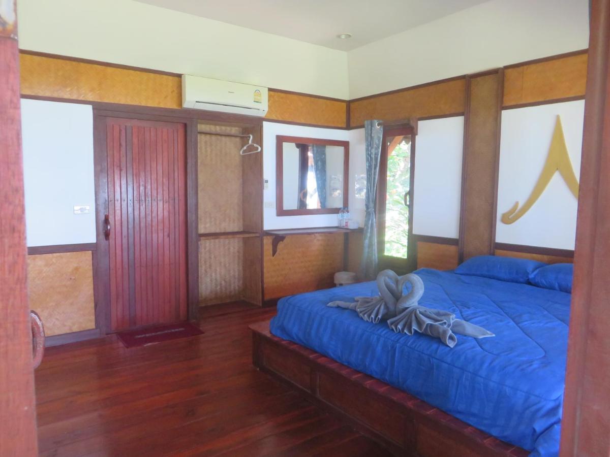 King Room with Sea View - Photo 2