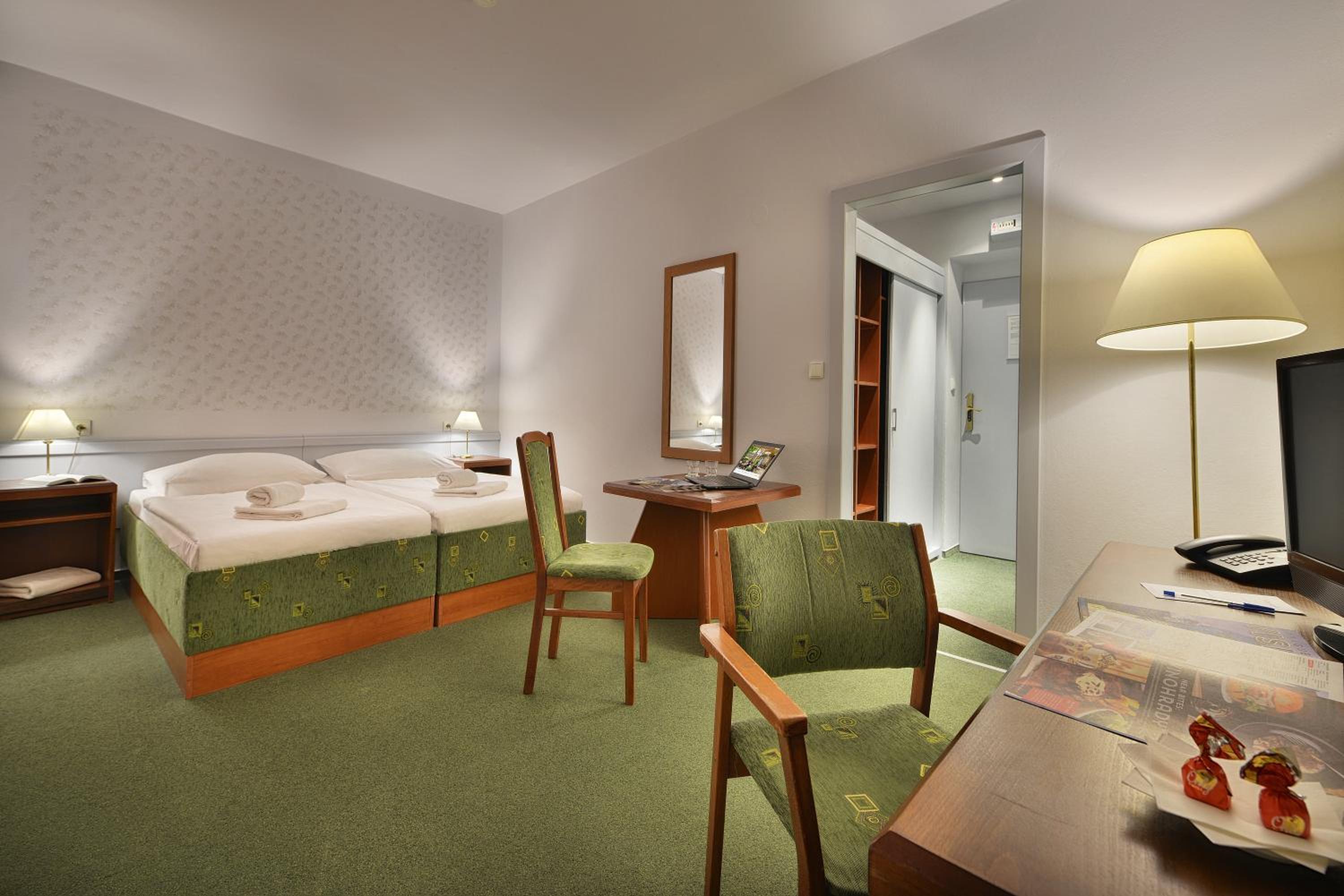 Economy Double Or Twin Room