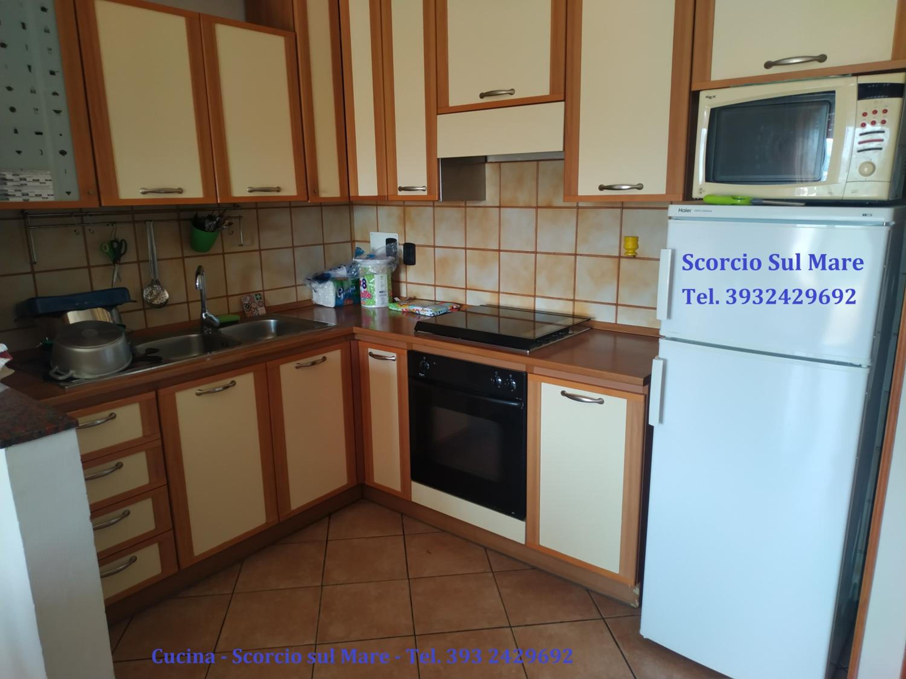 Two-Bedroom Apartment - Photo 21