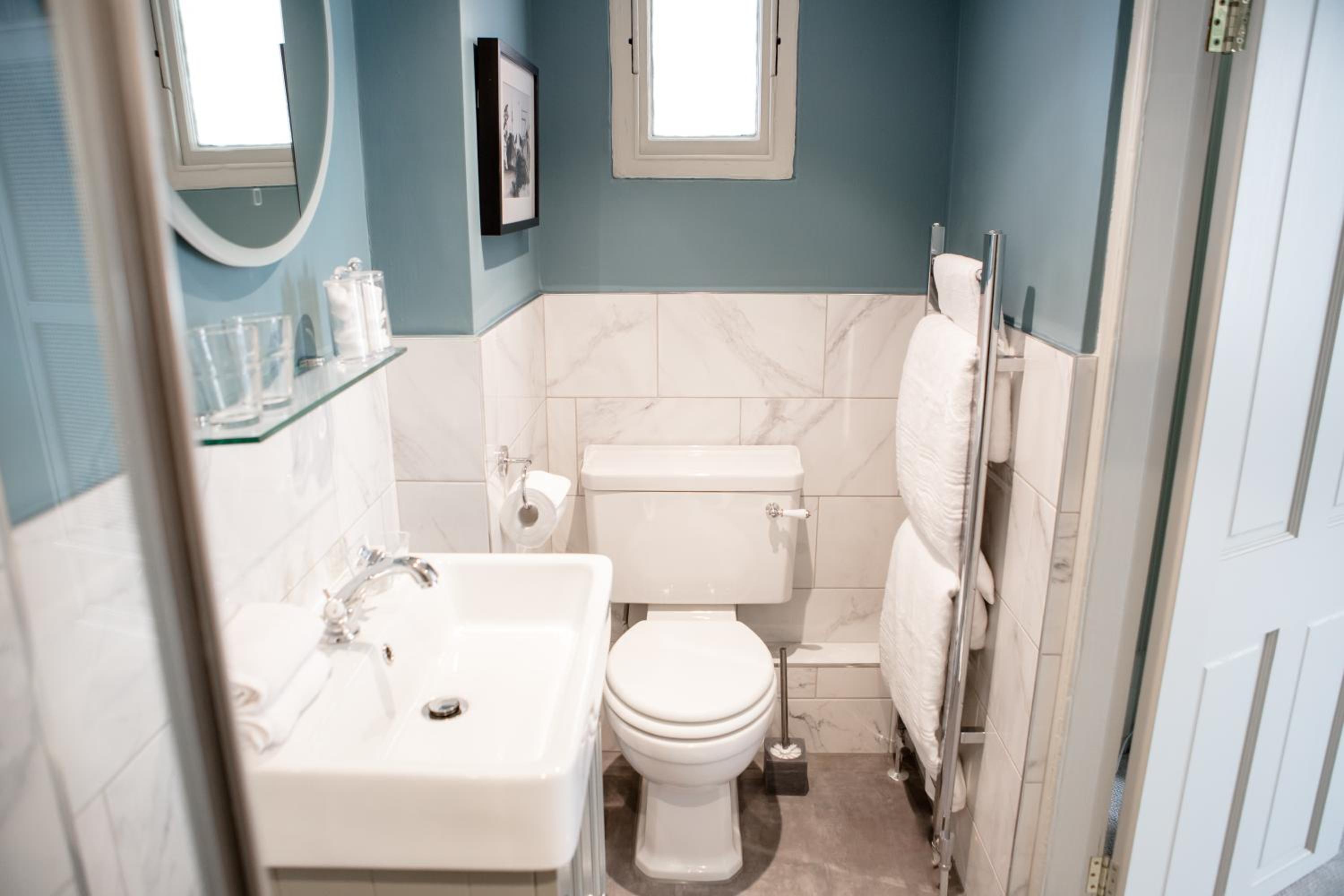 Superior Twin Room - Photo 8