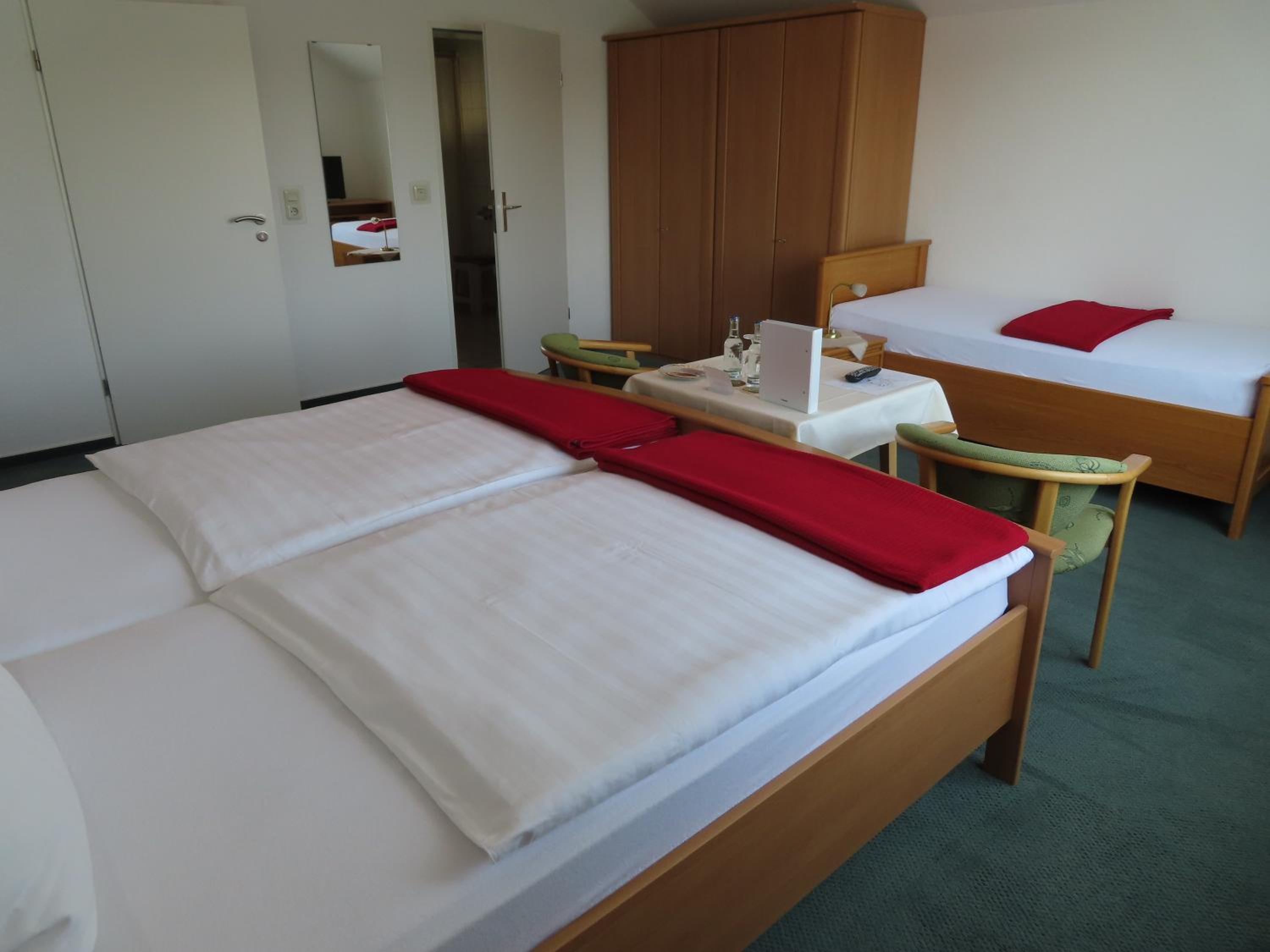 Triple Room with Garden View photo 1