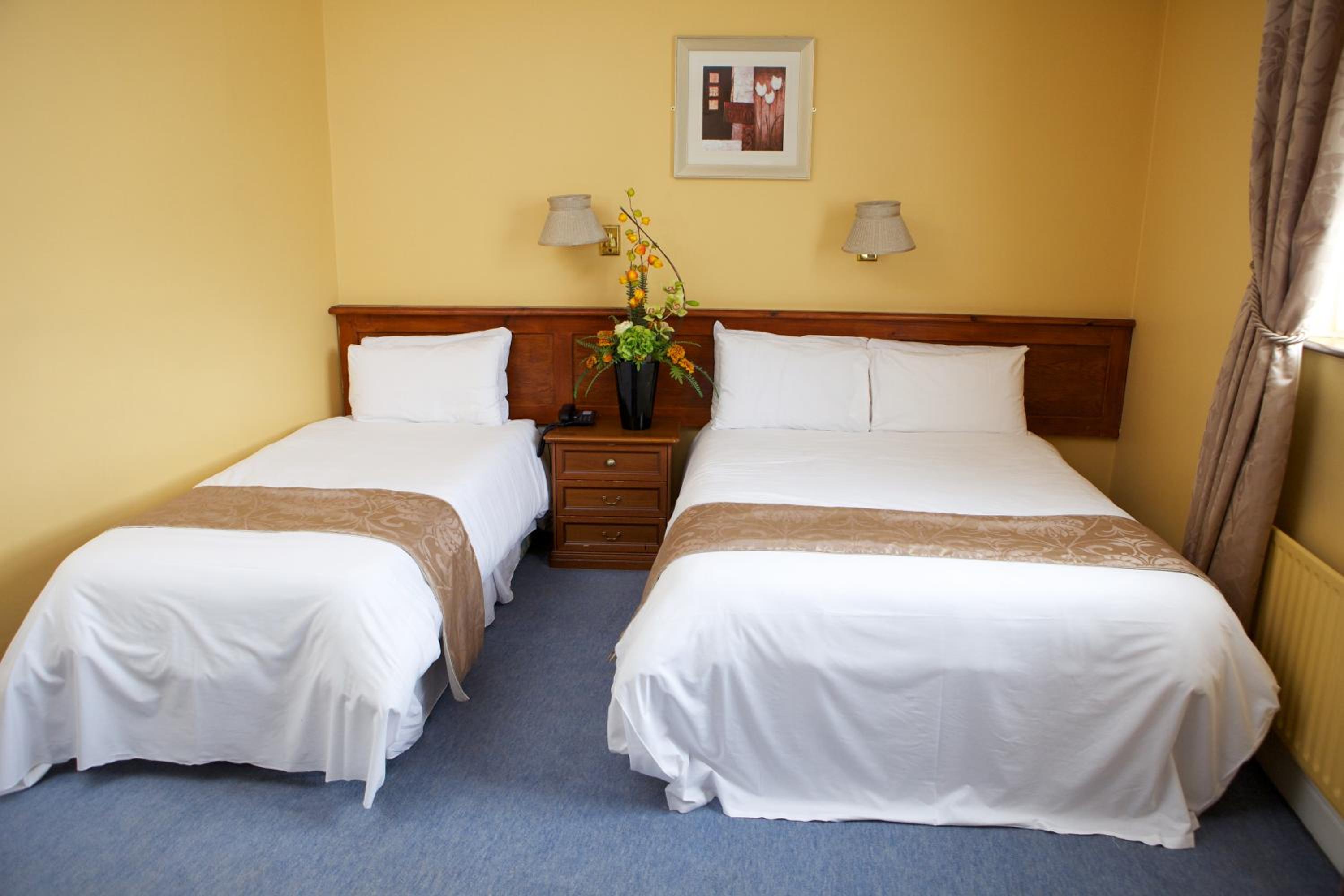 Special Offer - Family Room (2 Adults + 2 Children) photo 2