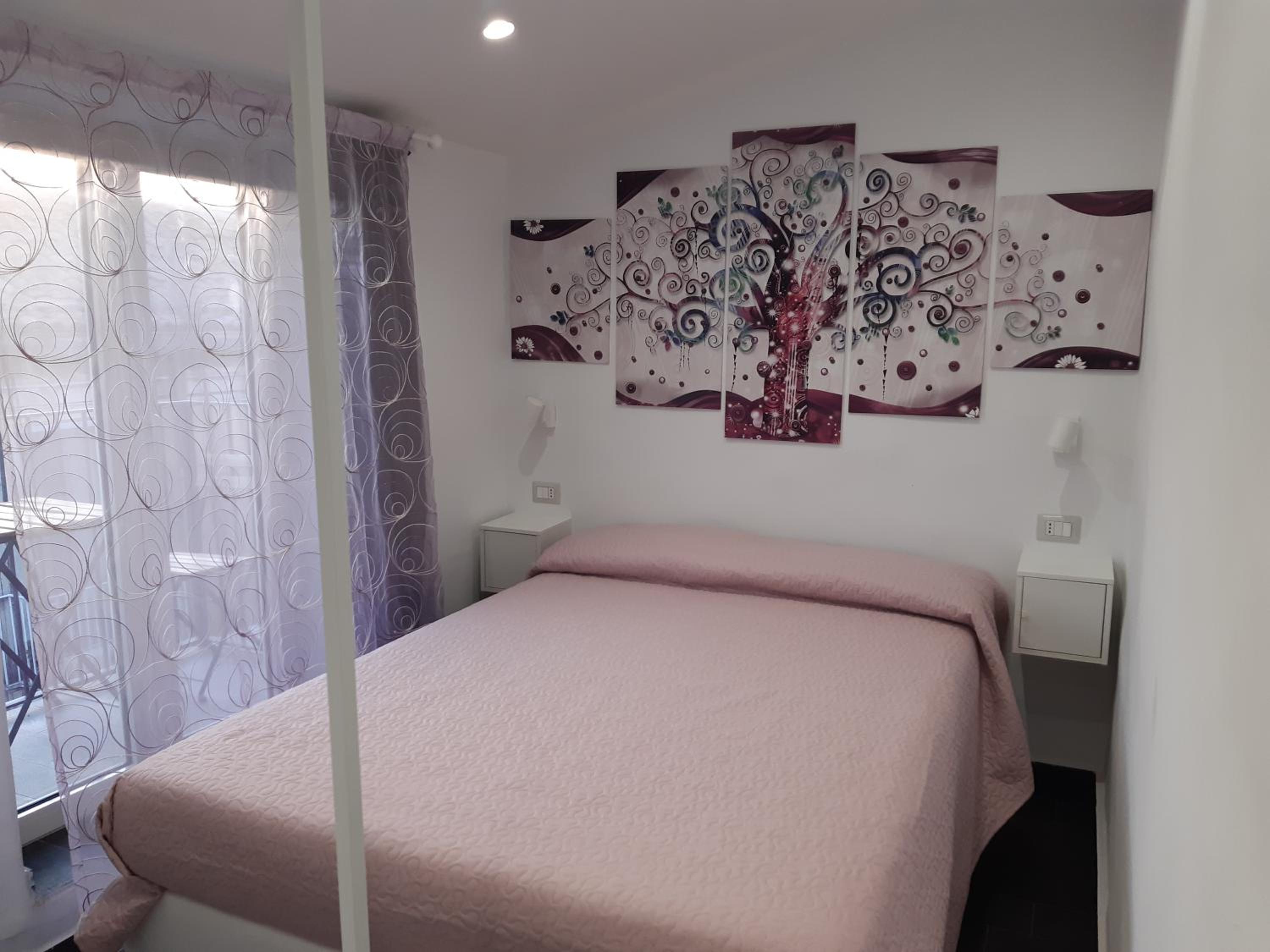 Two-Bedroom Apartment - Photo 18