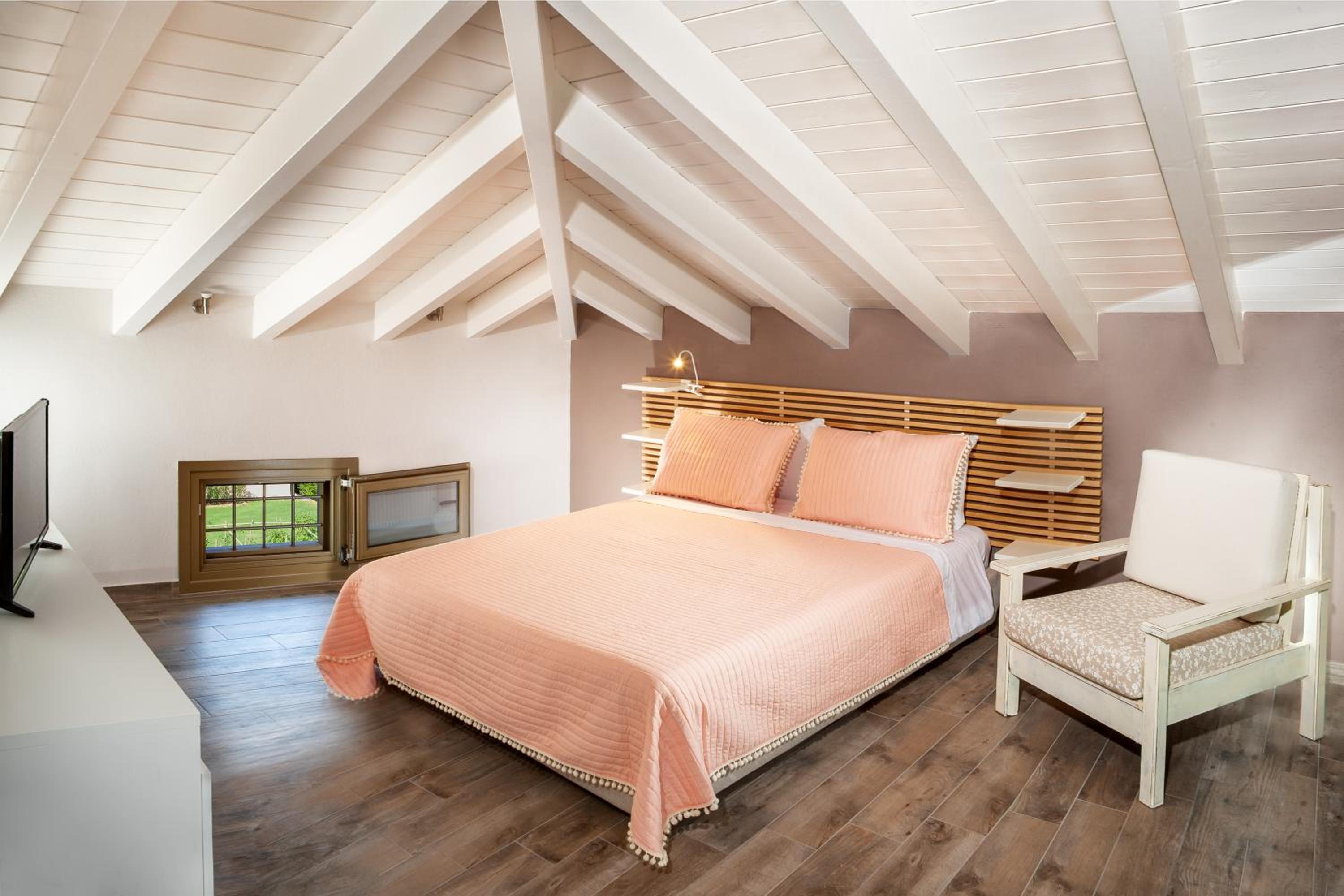 Three-Bedroom Villa photo 3