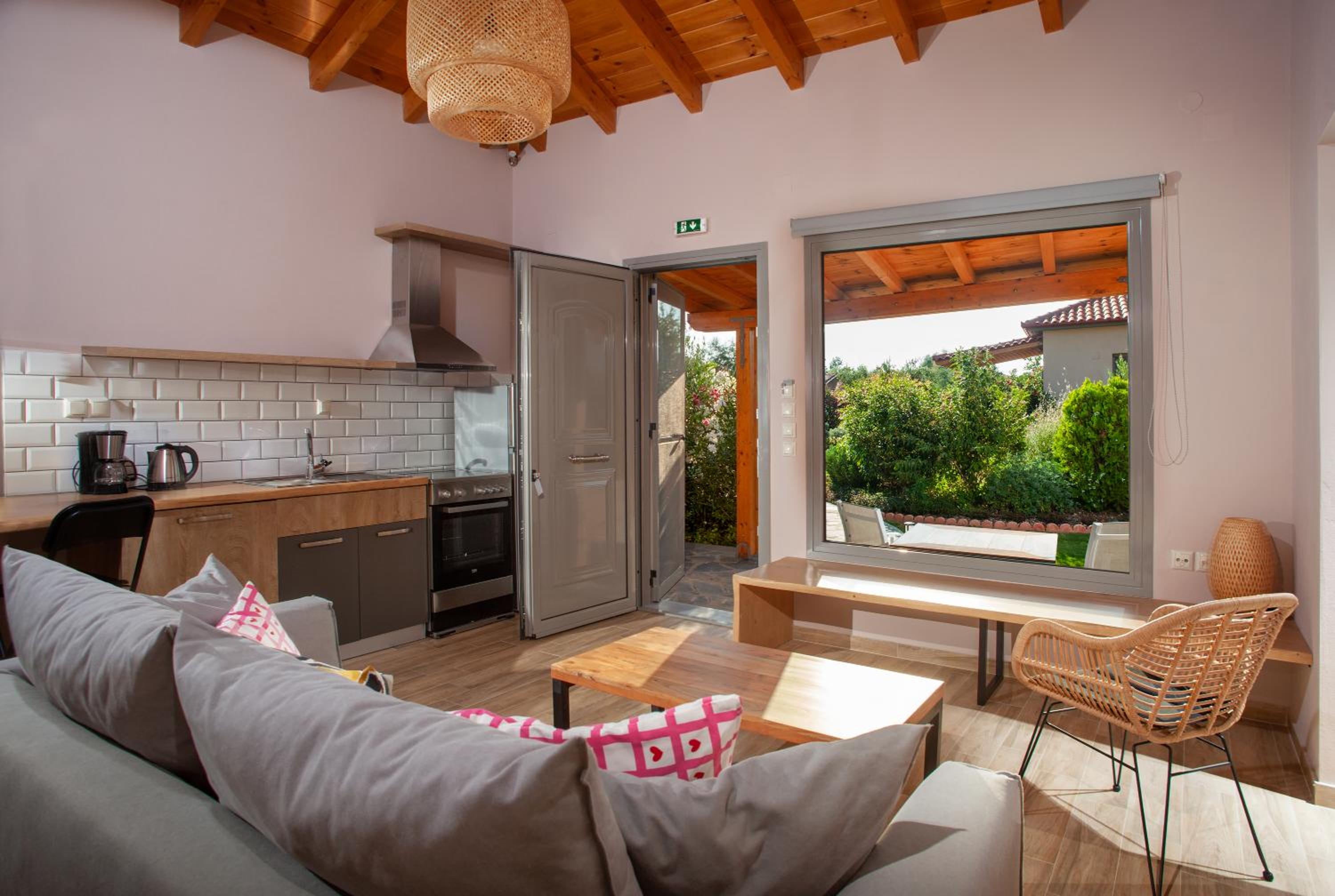 One-Bedroom Cottage - 5 - Photo 2
