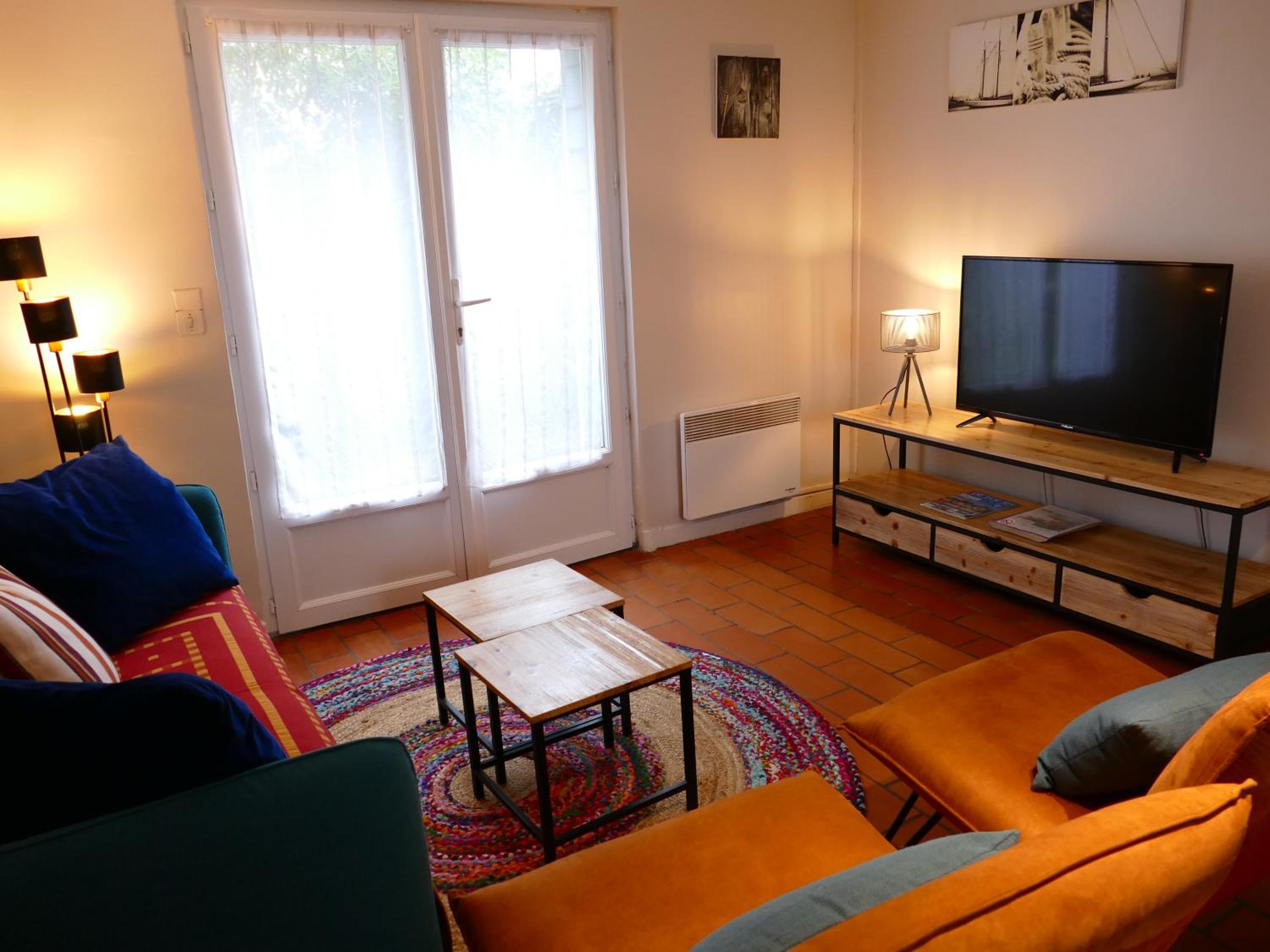 Two-Bedroom House photo 3