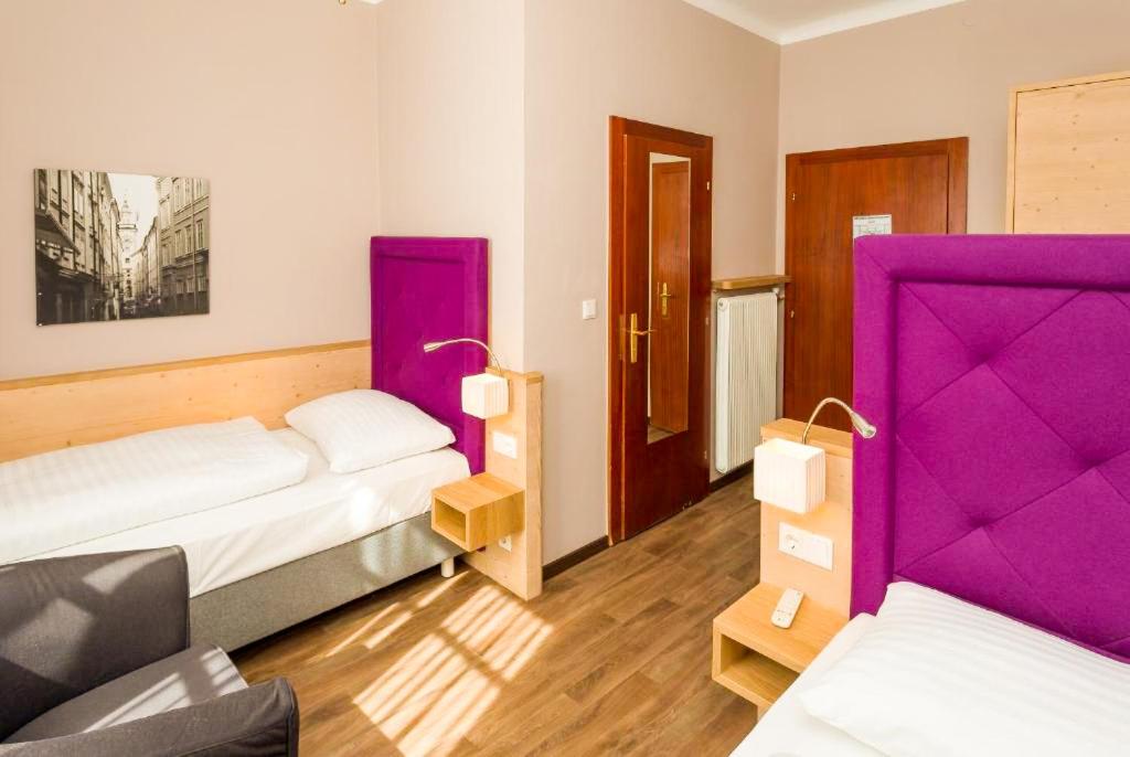 Twin Room photo 2