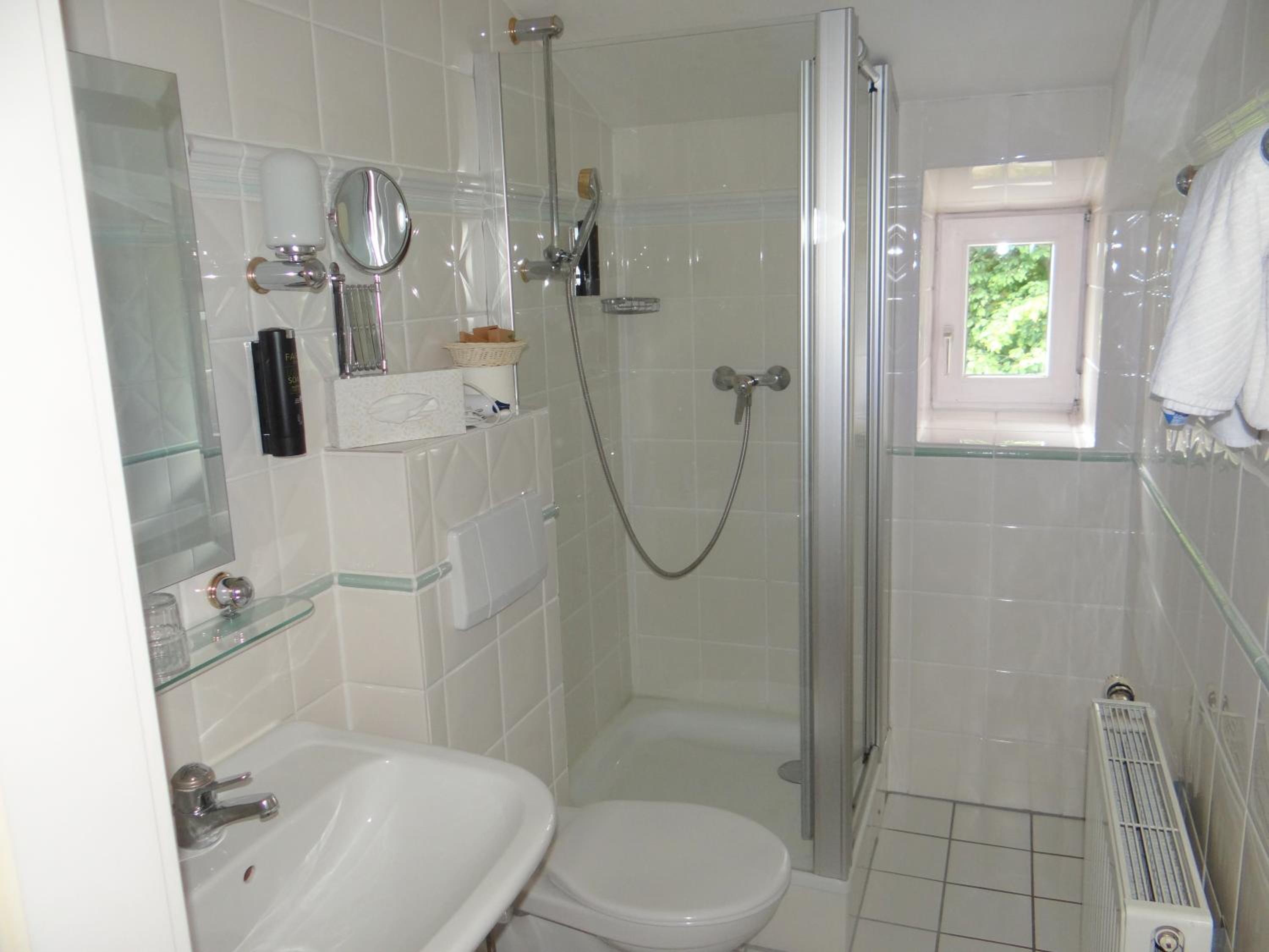 Budget Double Room photo 2