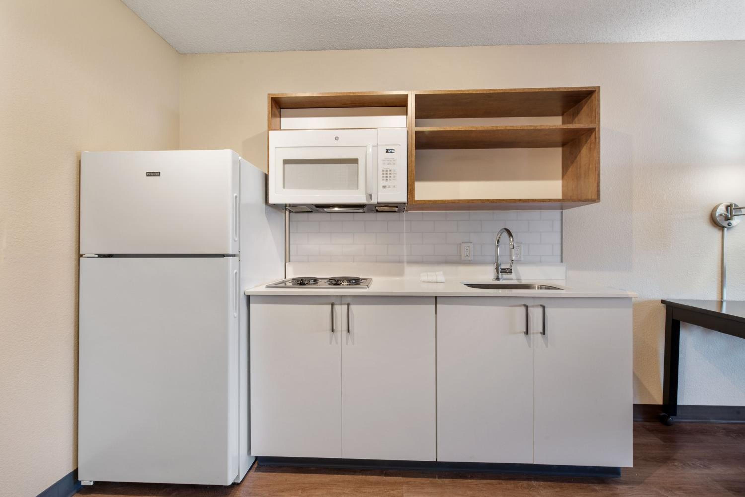 Studio with 2 Double Beds - Non-Smoking - Photo 7