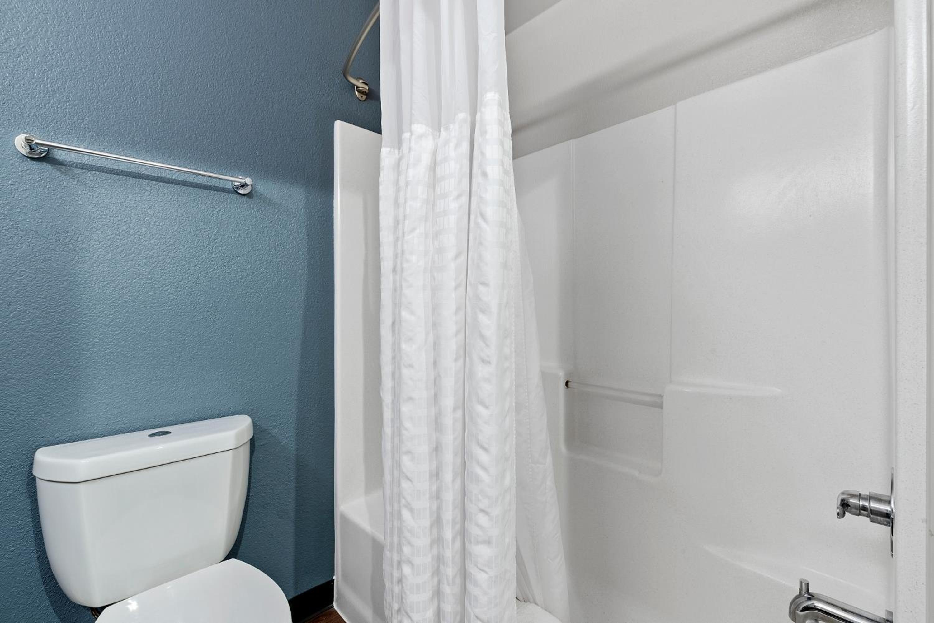 Studio with 2 Double Beds - Non-Smoking - Photo 9