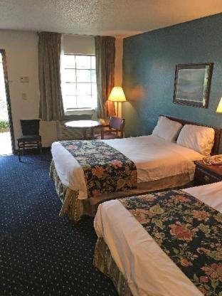 Deluxe Double Room with Two Double Beds - Photo 3